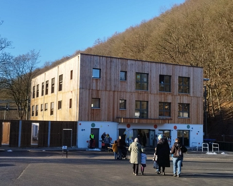 Holzfassade des  Familienzentrums&nbsp;&copy;&nbsp;Stadt Ennepetal
