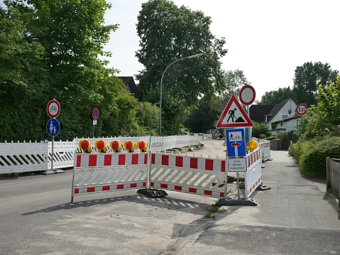 Foto von einer Baustelle&nbsp;&copy;&nbsp;Foto von Kevin Kandlbinder auf Unsplash