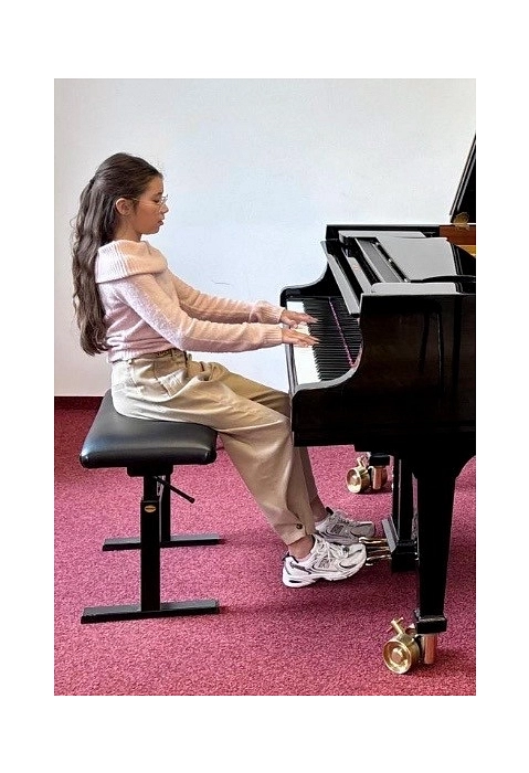 Mia Sophie Brüning aus Ennepetal bei "Jugend musiziert"&nbsp;&copy;&nbsp;Stadt Ennepetal