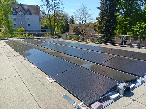 Photovoltaikanlage auf der katholischen Grundschule Ennepetal&nbsp;&copy;&nbsp;Stadt Ennepetal